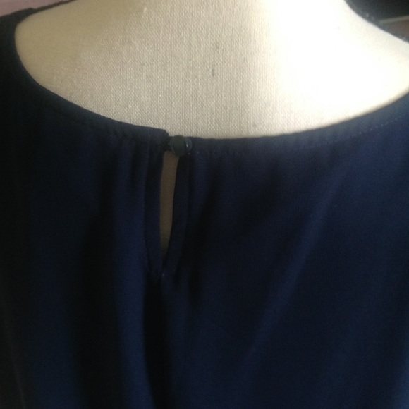 Dress - Picture 4 of 4